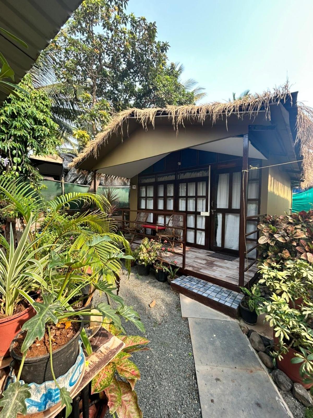 Salida Garden Hut Patnem Hotell Patnem Beach Exteriör bild
